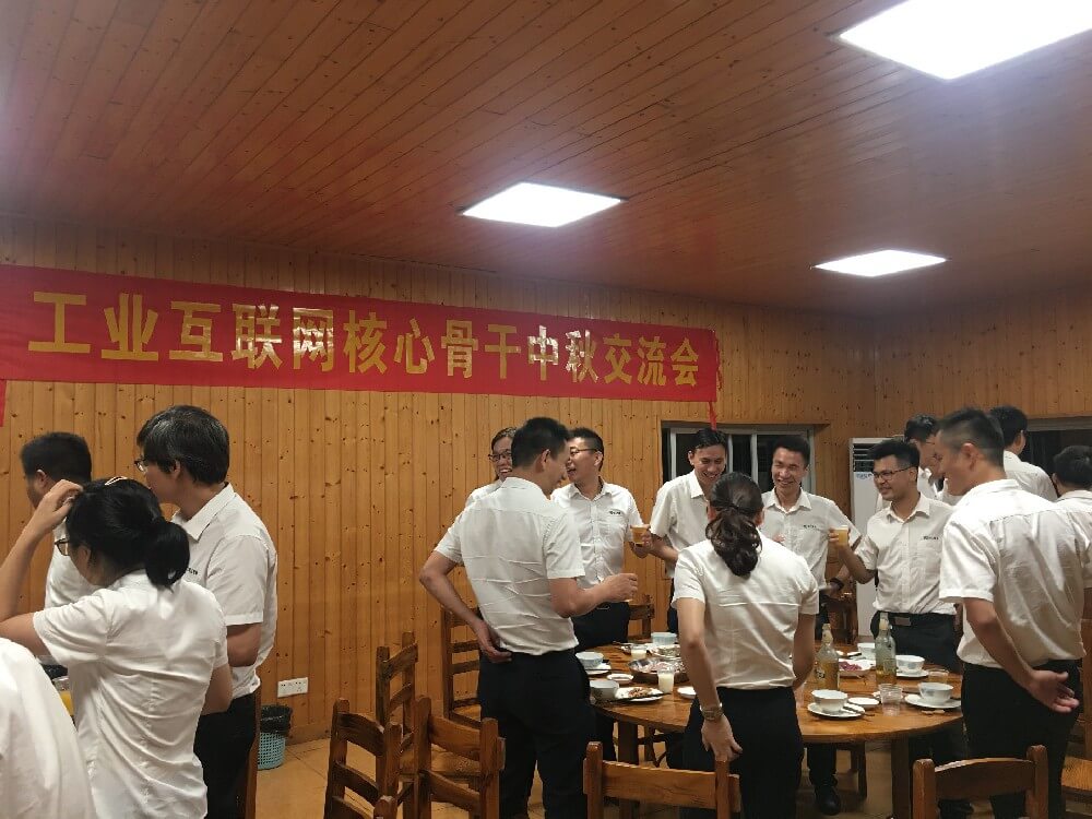 betvictor伟徳智能工业互联网核心骨干齐聚中秋交流会！