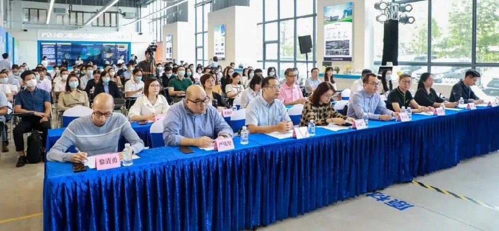 数字·互联·智造——后村改时代正向bevictor伟徳唯一官网走来……